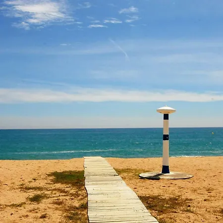 Homeholidaysrentals Neila Apartamento Pineda de Mar